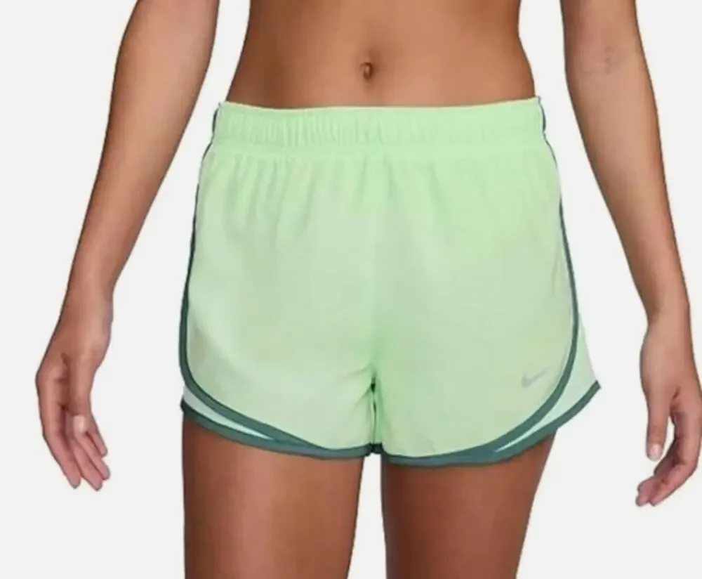 Nike Women's Dri-FIT Lined Tempo Running Shorts Vapor Green NWT XS